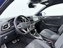 Volkswagen T-Roc 1.5 TSI R-Line | Carplay | Camera | Stoelverwarming | Keyless | Elek. Achterklep | ACC |