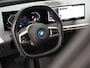 BMW iX xDrive40 Business Edition Plus 77 kWh | 360° camera | Harman Kardon | Leder | Stoelverw. v+a | HUD | Trekhaak | 22'' velg | Elektr. voorstoelen + memory | Stuurverwarming | Org. NL |