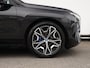 BMW iX xDrive40 Business Edition Plus 77 kWh | 360° camera | Harman Kardon | Leder | Stoelverw. v+a | HUD | Trekhaak | 22'' velg | Elektr. voorstoelen + memory | Stuurverwarming | Org. NL |