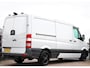 Mercedes-Benz Sprinter 319 3.0 V6 BlueTEC L2H1 Stoelverwarming, Trekhaak, Camera, Apple Carplay/Android Auto