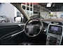 Volvo XC60 2.4D AWD Momentum | Navigatie | Leer | Cruise | Radio | Bluetooth | LED | NL Auto!! | 5 cilinder 4x4 Nederlandse auto 2.4 D onderhoudshistorie aanwezig riem vv bij 117960