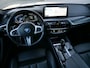 BMW 5-Serie Touring 530e xDrive Business Edition Plus 292 Pk Automaat Navi / DAB / Apple Carplay / Leer / Pano-dak / HUD / M-pakket