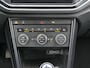 Volkswagen T-Roc 1.0 TSI Style | stoelverwarming | Apple Carplay/Android auto | all-season-banden | navigatie