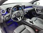 Mercedes-Benz A-klasse 200 Business Solution Luxury(NL-auto, Dealer OnderH, Panorama, SfeerV, Elect Stoelen, StoelV, Camera, Etc