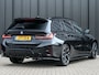 BMW 3-Serie Touring 330e xDrive M sport Accu 19,5kWh | Trekhaak | Panorama dak | Active Cruise  | Camera  | Ambiance interieur