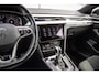 Volkswagen Arteon Shooting Brake 1.4 TSI eHybrid 218pk R-Line Business+ | Panoramadak | Head-up Display | Trekhaak | Achteruitrijcamera |