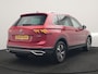 Volkswagen Tiguan 1.4 TSI eHybrid Elegance PHEV 245pk Dealer O.H. | Trekhaak Af Fabriek | Adaptive Cruise | Head Up | Camera | Lederen Sportstoelen Memory & Verwarmd | Sfeerverlichting | Stuur Verwarmd | IQ Light | Keyless | Apple Carplay | Navigatie | DAB  Plug In Hybrid