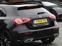 Mercedes-Benz A-klasse 180d Bns Sol. AMG-pakket / Burmester / dakraam / LED