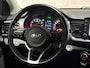 Kia Stonic 1.0 T-GDi Dynamic Sport (APPLE CARPLAY, GROOT NAVI, KEYLESS, CLIMATE, GETINT GLAS, SPORTSTOELEN, PARKEERSENSOREN, LM VELGEN, ELEK PAKKET, NIEUWSTAAT)