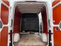 Volkswagen Crafter 35 2.0 TDI L3H3 / Trekhaak / Dealer onderhouden! / App connect