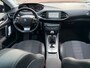 Peugeot 308 1.2 PureTech Blue Lease Premium / Pano'dak / Camera / LED