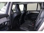 Volvo XC90 T8 Recharge AWD Plus Dark - Luchtvering - Panorama/schuifdak - IntelliSafe Assist & Surround - 360º Camera - Bowers & Wilkins audio - Adaptieve LED koplampen - Verwarmde voorstoelen, stuur & achterbank - Parkeersensoren voor & achter - Elektr. bedienb. voorstoelen met geheugen - Geventileerde voorstoelen - Draadloze tel. lader - Extra getint glas - Elektr. inklapbare trekhaak - 21' LMV