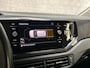 Volkswagen Polo 1.0 TSI Life Sport Automaat (VIRTUAL COCKPIT, APPLE CARPLAY, GROOT NAVI, SPORTSTOELEN, PARKEERSENSOREN, LM VELGEN, NIEUWSTAAT)