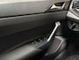 Volkswagen Polo 1.0 TSI Life Sport Automaat (VIRTUAL COCKPIT, APPLE CARPLAY, GROOT NAVI, SPORTSTOELEN, PARKEERSENSOREN, LM VELGEN, NIEUWSTAAT)