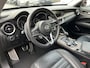 Alfa Romeo Stelvio 2.0 T AWD 280PK | Raggazzon | Zeer Netjes! | Leer | All-Black | Ti-Difusser.