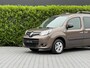 Renault Kangoo Family Rolstoelauto 1.2 TCe, CLIMATE-CONTROL, CRUISE-CONTROL, DUBBELE SCHUIFDEUR, 2+1 ZITS, RUIME ROLSTOEL PLAATS