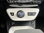Toyota Prius 1.8 Business Plus | Navigatie | Stoelverwarming | Achteruitrijcamera | Cruise control adaptief