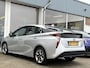 Toyota Prius 1.8 Business Plus | Navigatie | Stoelverwarming | Achteruitrijcamera | Cruise control adaptief