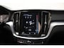 Volvo V60 2.0 B3 Momentum Advantage Aut. [ LED Trekhaak Apple/Android ]