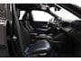 Peugeot e-2008 EV GT 50 kWh 3-fase [ Panorama Leder LED Stoelverwarming ]