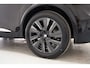 Peugeot e-2008 EV GT 50 kWh 3-fase [ Panorama Leder LED Stoelverwarming ]