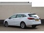 Opel Astra Sports Tourer 1.2 Elegance | Trekhaak | BLIS | Camera | Navigatie | Winterpack