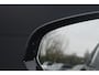 Volvo V60 B4 Essential Edition | Achterruitrijcamera | Adaptieve Cruise Control | BLIS | Lichte lederen bekleding | Google Navigatie | Climate Control | Apple Carplay / Android Auto |