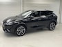 Nissan Qashqai 1.3 MHEV Xtronic Business Design / Automaat / Panorama dak / Achteruit rijcamera.