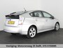 Toyota Prius 1.8 HYBRIDE AUTOMAAT ASPIRATION 100% DEALERAUTO PARKEERSENSOREN ACHTER. KEYLESS ENTRY. CRUISE CONTROL.