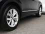Volkswagen Tiguan 1.5 TSI ACT Highline 150PK DSG | Trekhaak | Led | Spiegelpakket | Navigatie | Side assist | Digitaal dashboard