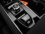 Volvo XC90 2.0 T8 Plug-in hybrid AWD Ultra Black Edition Pano-Schuifdak, Trekhaak, 22" LM Velgen, Bower & Wilkins Audio, Head-Up Display, Stoelverwarming/koeling/massage, Adaptieve Cruise, Side Assist, Navi, Four-C Chassis,