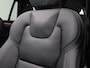 Volvo XC90 2.0 T8 Plug-in hybrid AWD Ultra Black Edition Pano-Schuifdak, Trekhaak, 22" LM Velgen, Bower & Wilkins Audio, Head-Up Display, Stoelverwarming/koeling/massage, Adaptieve Cruise, Side Assist, Navi, Four-C Chassis,