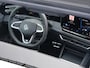 Volkswagen Tiguan 1.5 eHybrid R-Line Edition 204PK DSG Black Style| Panoramadak | LED koplampen | Stoel/Stuurverwarming | Camera | Keyless | Side assist | Adaptive cruise control |