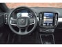 Volvo XC40 B3 177PK Momentum Business | Schuif-/kanteldak | Climate Pack | Park Assist Pack |