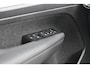 Volvo XC40 B3 177PK Momentum Business | Schuif-/kanteldak | Climate Pack | Park Assist Pack |