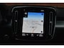 Volvo XC40 B3 177PK Momentum Business | Schuif-/kanteldak | Climate Pack | Park Assist Pack |