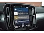Volvo XC40 B3 177PK Momentum Business | Schuif-/kanteldak | Climate Pack | Park Assist Pack |