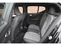 Volvo XC40 B3 177PK Momentum Business | Schuif-/kanteldak | Climate Pack | Park Assist Pack |