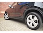 Volvo XC40 B3 177PK Momentum Business | Schuif-/kanteldak | Climate Pack | Park Assist Pack |