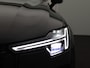 Volvo XC90 2.0 T8 Plug-in hybrid AWD Ultra Black Edition Pano-Schuifdak, Trekhaak, 22" LM Velgen, Bower & Wilkins Audio, Head-Up Display, Stoelverwarming/koeling/massage, Adaptieve Cruise, Side Assist, Navi, Four-C Chassis,