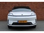 Lynk & Co 08 1.5 More | 200km Hybride | Stoelmassage, Verwarming en Ventilatie | Panoramadak | Matrix LED | Harman Kardon | 360° Camera | Getint glas | Bestuurdersstoel met geheugen | Sfeerverlichting | Apple Carplay | Dodehoekassistent | Adaptive Cruise Contol
