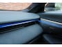 Lynk & Co 08 1.5 More | 200km Hybride | Stoelmassage, Verwarming en Ventilatie | Panoramadak | Matrix LED | Harman Kardon | 360° Camera | Getint glas | Bestuurdersstoel met geheugen | Sfeerverlichting | Apple Carplay | Dodehoekassistent | Adaptive Cruise Contol