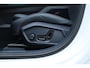 Lynk & Co 08 1.5 More | 200km Hybride | Stoelmassage, Verwarming en Ventilatie | Panoramadak | Matrix LED | Harman Kardon | 360° Camera | Getint glas | Bestuurdersstoel met geheugen | Sfeerverlichting | Apple Carplay | Dodehoekassistent | Adaptive Cruise Contol