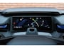 Lynk & Co 08 1.5 More | 200km Hybride | Stoelmassage, Verwarming en Ventilatie | Panoramadak | Matrix LED | Harman Kardon | 360° Camera | Getint glas | Bestuurdersstoel met geheugen | Sfeerverlichting | Apple Carplay | Dodehoekassistent | Adaptive Cruise Contol