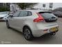 Volvo V40 2.0 T2 Nordic+ | Pano-dak | LED-Koplamp