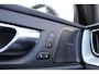 Volvo XC60 2.0 T8 Plug-in hybrid Plus Black Edition Head-up | 360 | Zwenkbare trekhaak | Panoramadak