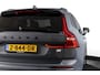 Volvo XC60 2.0 T6 Plug-in hybrid AWD R-Design - Automaat | S/K-Panodak | Harman/Kardon | Elek. Trekhaak | Dig. Cockpit | Adapt. Cruise | Stoel-+Stuurverw. | PDC | Camera | NAV + App. Connect | ECC | Elek. Klep | LM 19" |