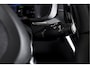 Volvo XC60 2.0 T6 Plug-in hybrid AWD R-Design - Automaat | S/K-Panodak | Harman/Kardon | Elek. Trekhaak | Dig. Cockpit | Adapt. Cruise | Stoel-+Stuurverw. | PDC | Camera | NAV + App. Connect | ECC | Elek. Klep | LM 19" |