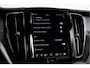 Volvo XC60 2.0 T6 Plug-in hybrid AWD R-Design - Automaat | S/K-Panodak | Harman/Kardon | Elek. Trekhaak | Dig. Cockpit | Adapt. Cruise | Stoel-+Stuurverw. | PDC | Camera | NAV + App. Connect | ECC | Elek. Klep | LM 19" |