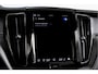 Volvo XC60 2.0 T6 Plug-in hybrid AWD R-Design - Automaat | S/K-Panodak | Harman/Kardon | Elek. Trekhaak | Dig. Cockpit | Adapt. Cruise | Stoel-+Stuurverw. | PDC | Camera | NAV + App. Connect | ECC | Elek. Klep | LM 19" |